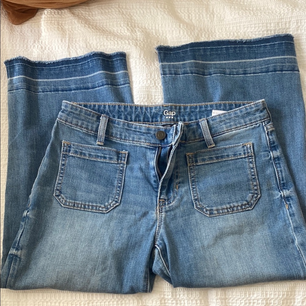 GAP Blue Flare & Wide Leg Jeans-Cropped